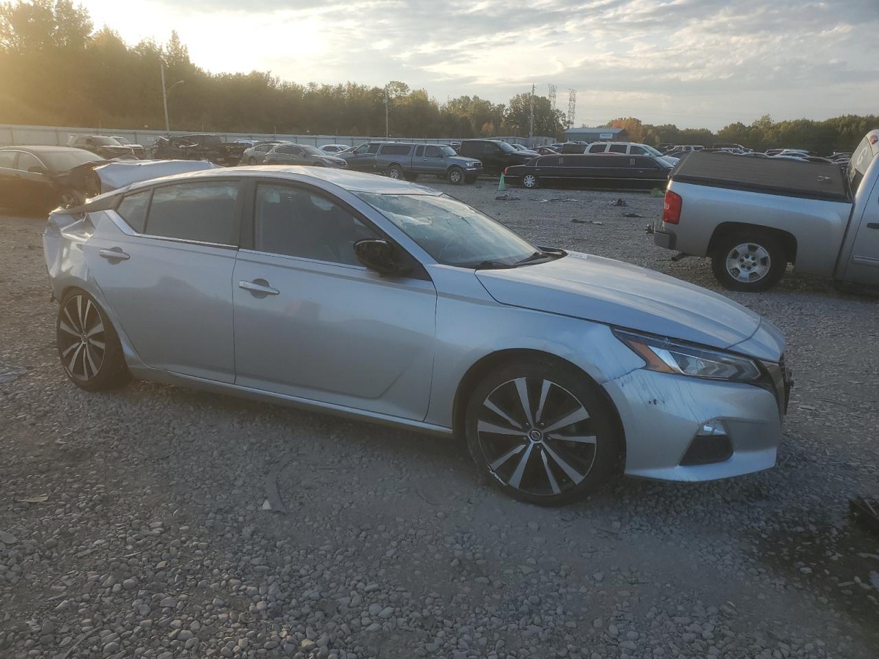 Photo 3 VIN: 1N4BL4CV7LC210103 - NISSAN ALTIMA 