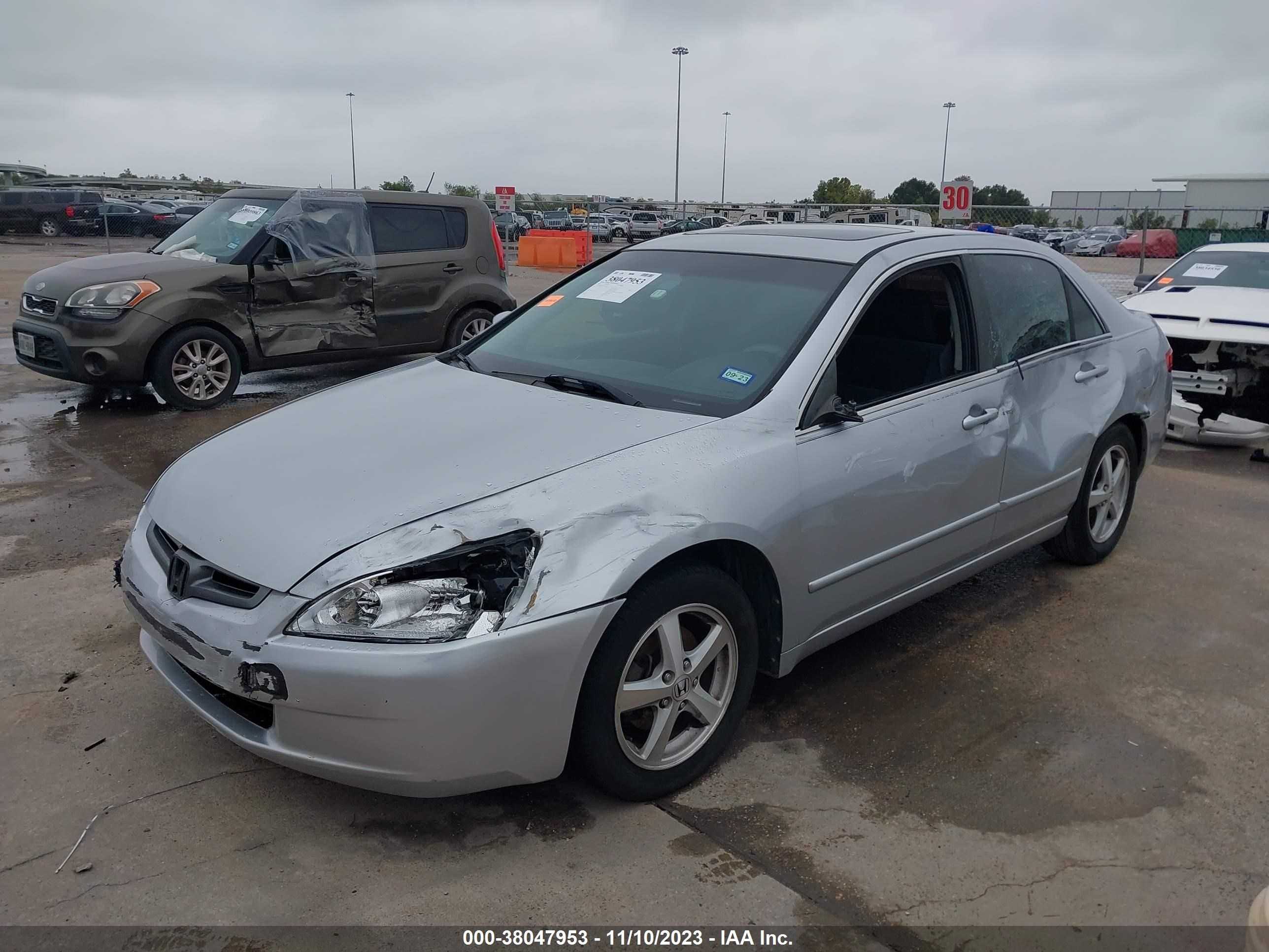 Photo 1 VIN: 1N4BL4CV7NN357433 - HONDA ACCORD 