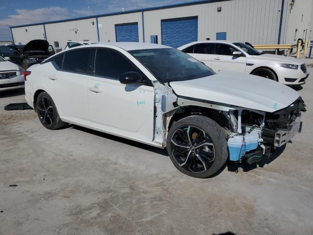 Photo 3 VIN: 1N4BL4CV7RN330836 - NISSAN ALTIMA SR 