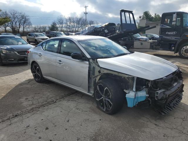 Photo 3 VIN: 1N4BL4CV8PN338036 - NISSAN ALTIMA 