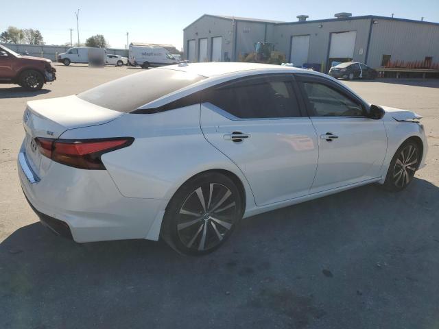 Photo 2 VIN: 1N4BL4CV9LC118183 - NISSAN ALTIMA SR 