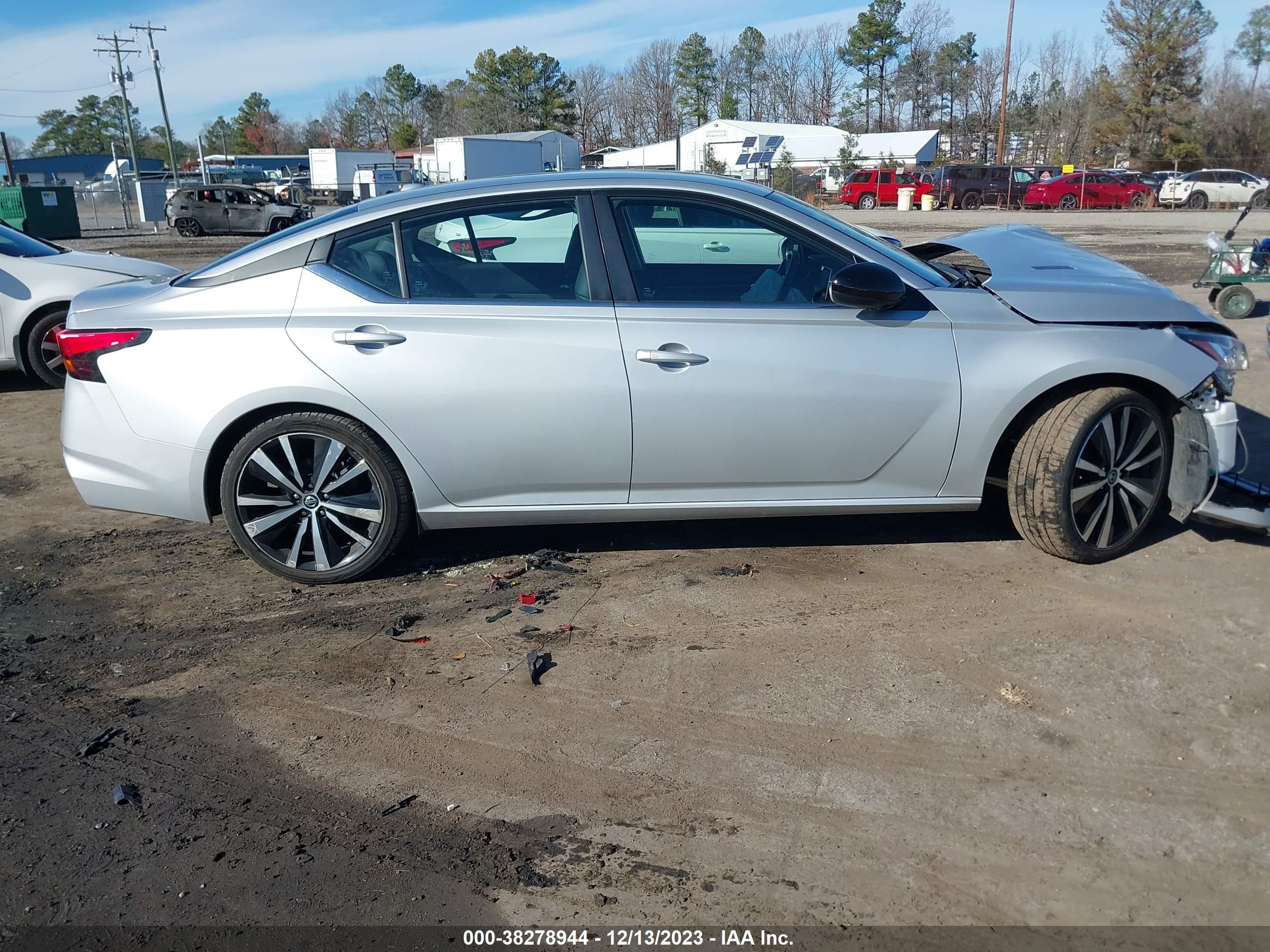 Photo 12 VIN: 1N4BL4CV9NN304507 - NISSAN ALTIMA 