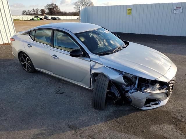 Photo 3 VIN: 1N4BL4CVXRN362096 - NISSAN ALTIMA SR 