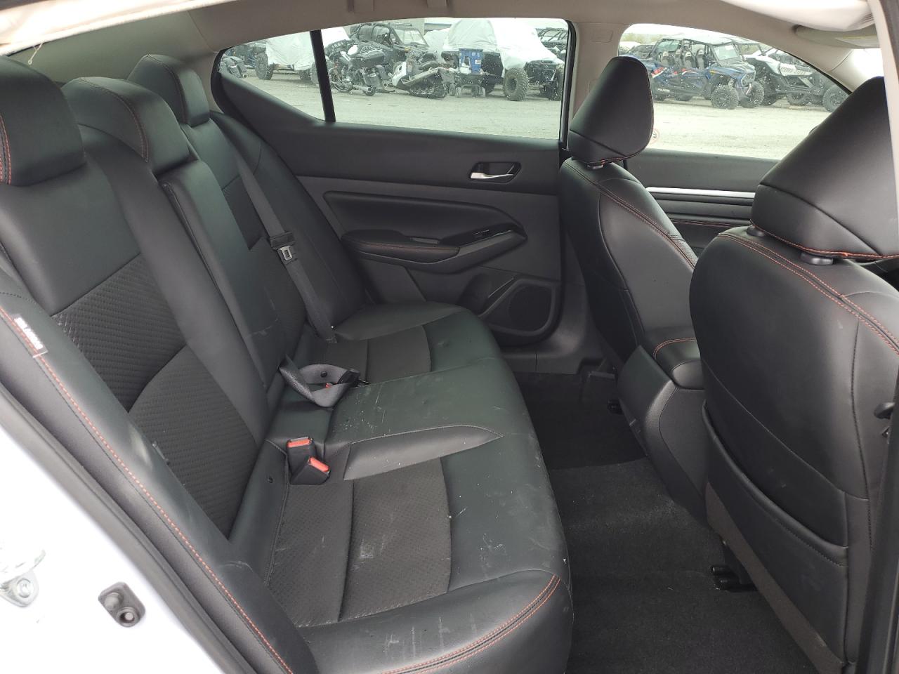 Photo 9 VIN: 1N4BL4CW0PN398076 - NISSAN ALTIMA 