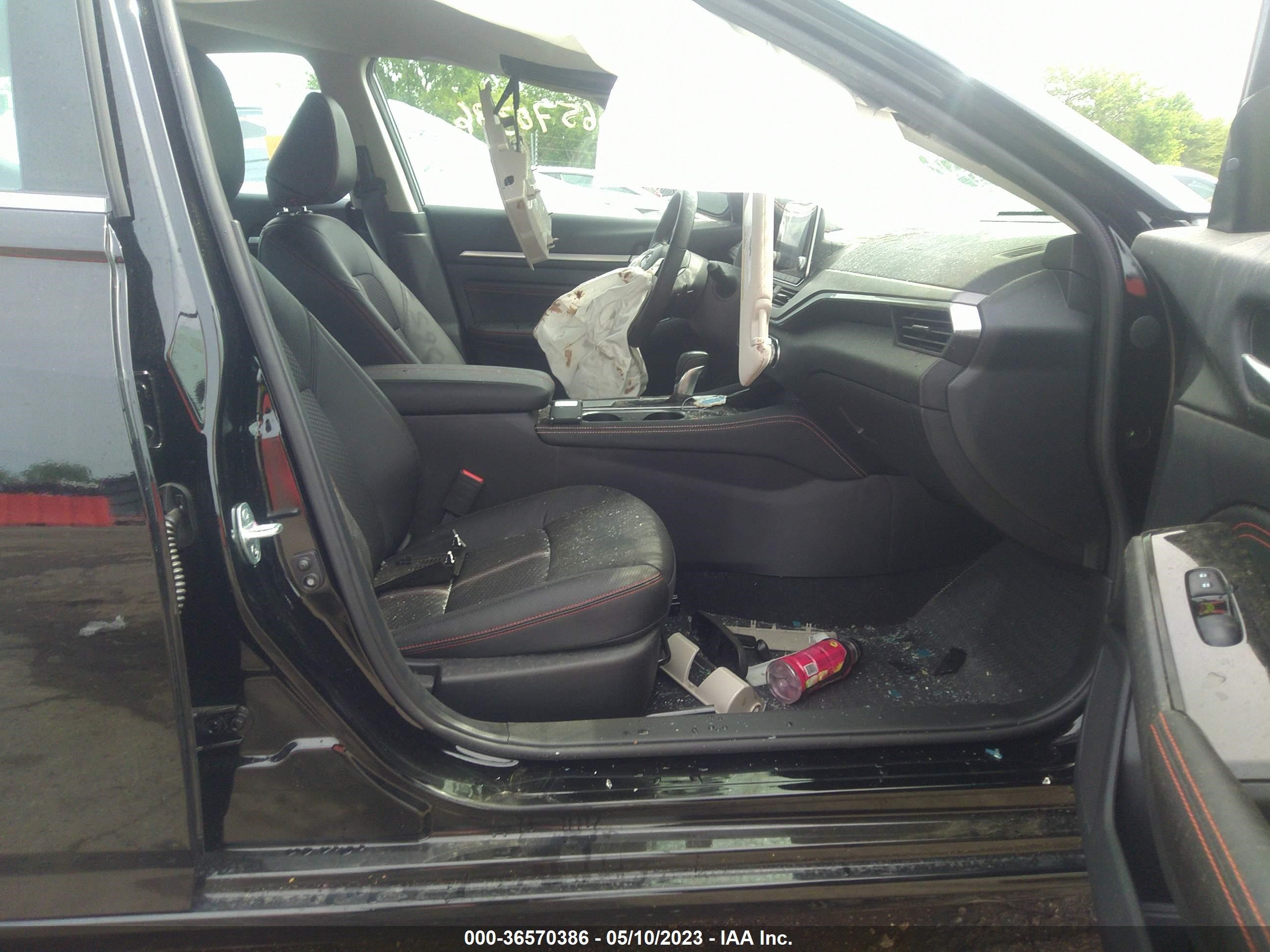 Photo 4 VIN: 1N4BL4CW3PN325834 - NISSAN ALTIMA 