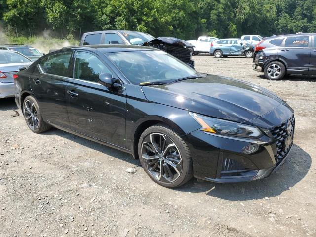 Photo 3 VIN: 1N4BL4CW3PN410589 - NISSAN ALTIMA SR 