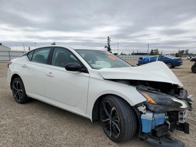 Photo 3 VIN: 1N4BL4CW8PN328907 - NISSAN ALTIMA SR 