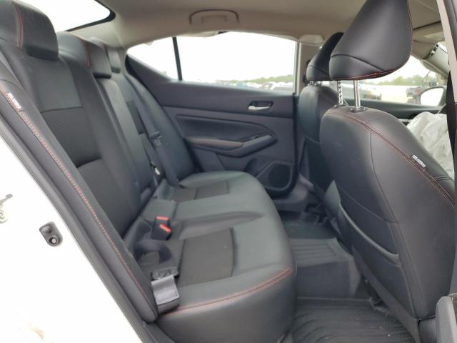 Photo 9 VIN: 1N4BL4CW8PN328907 - NISSAN ALTIMA SR 