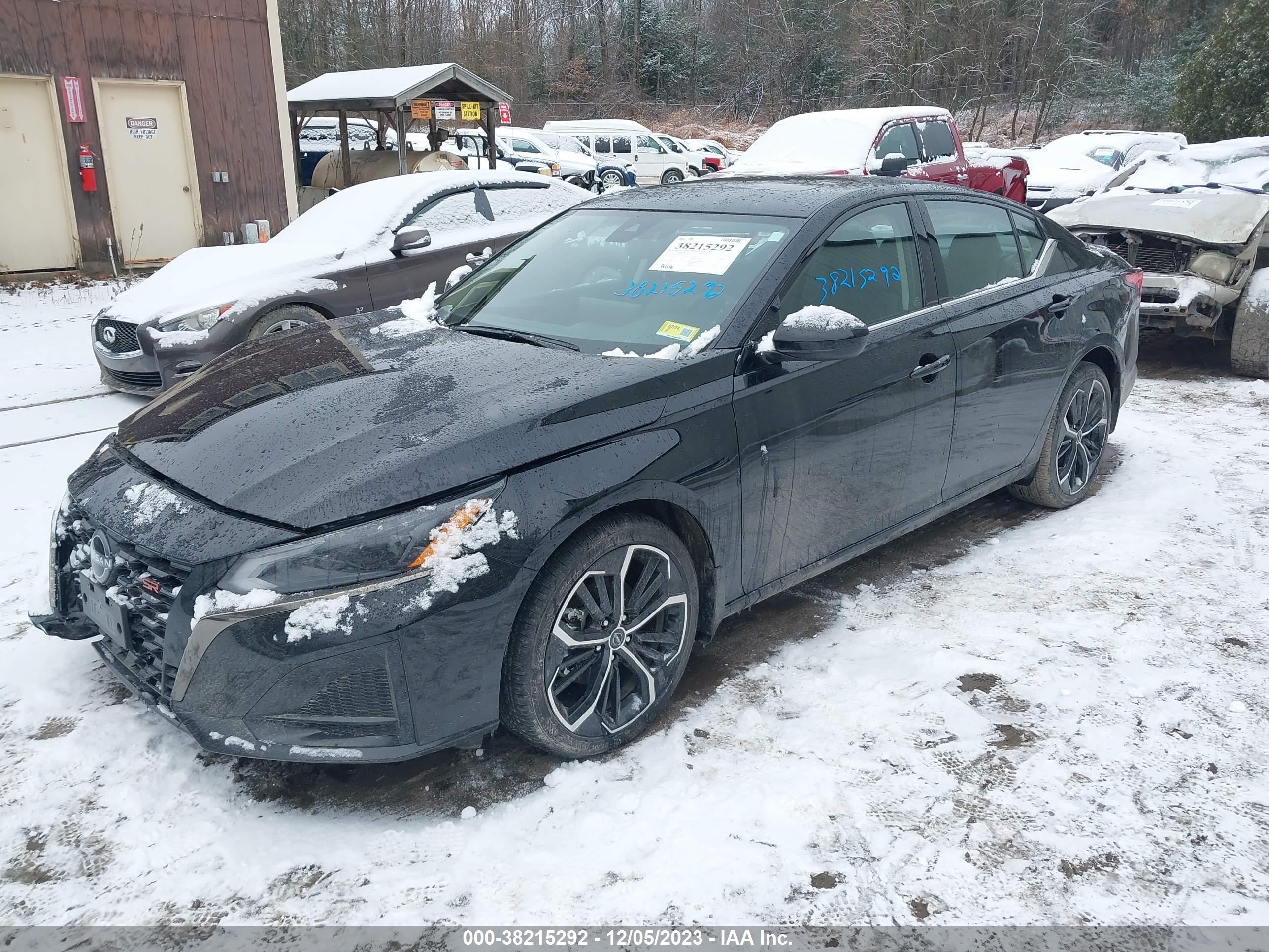 Photo 1 VIN: 1N4BL4CW9PN411777 - NISSAN ALTIMA 