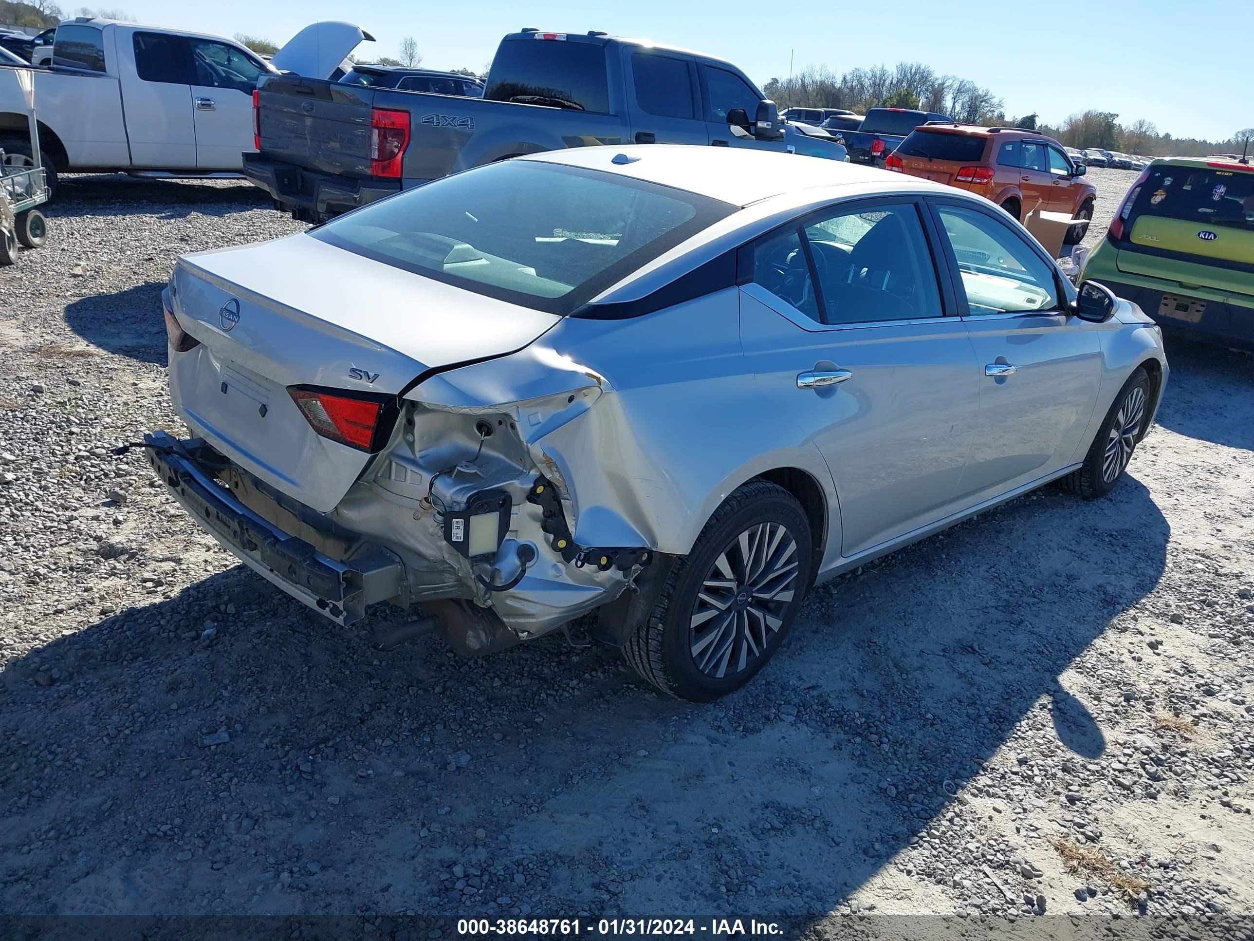 Photo 3 VIN: 1N4BL4DDV7PN30684 - NISSAN ALTIMA 