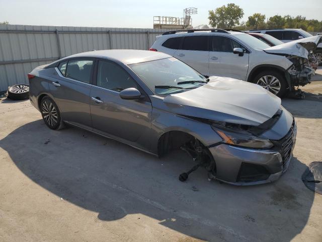 Photo 3 VIN: 1N4BL4DV1PN336532 - NISSAN ALTIMA SV 