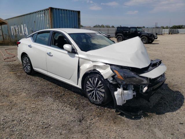 Photo 3 VIN: 1N4BL4DV1PN384614 - NISSAN ALTIMA SV 