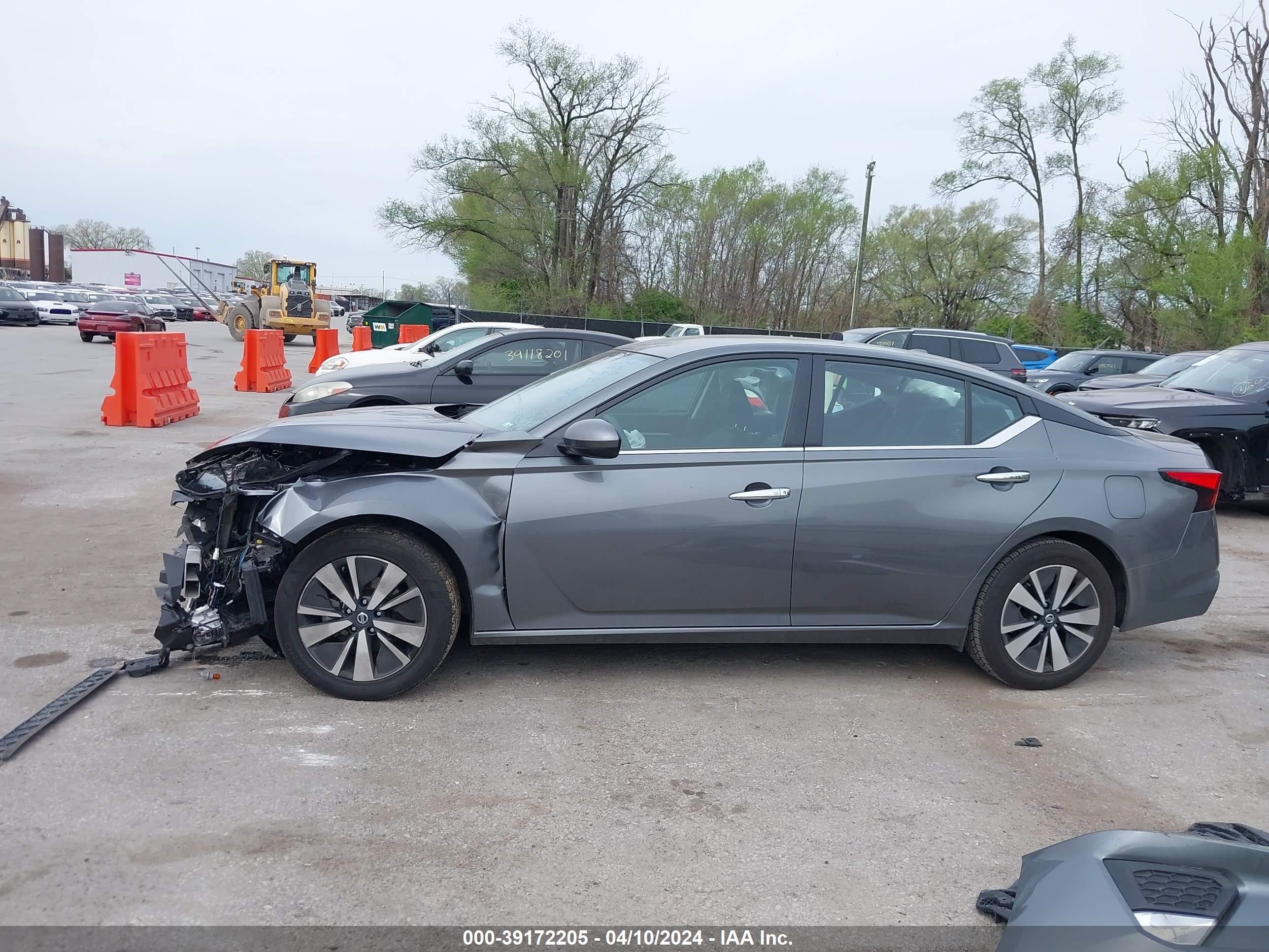 Photo 14 VIN: 1N4BL4DV2NN385705 - NISSAN ALTIMA 