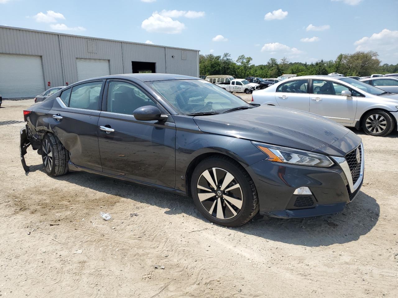 Photo 3 VIN: 1N4BL4DV2NN394937 - NISSAN ALTIMA 