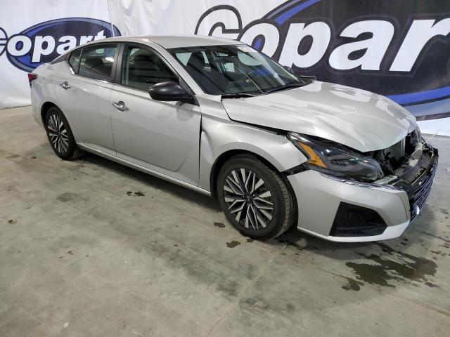 Photo 3 VIN: 1N4BL4DV2RN327132 - NISSAN ALTIMA SV 