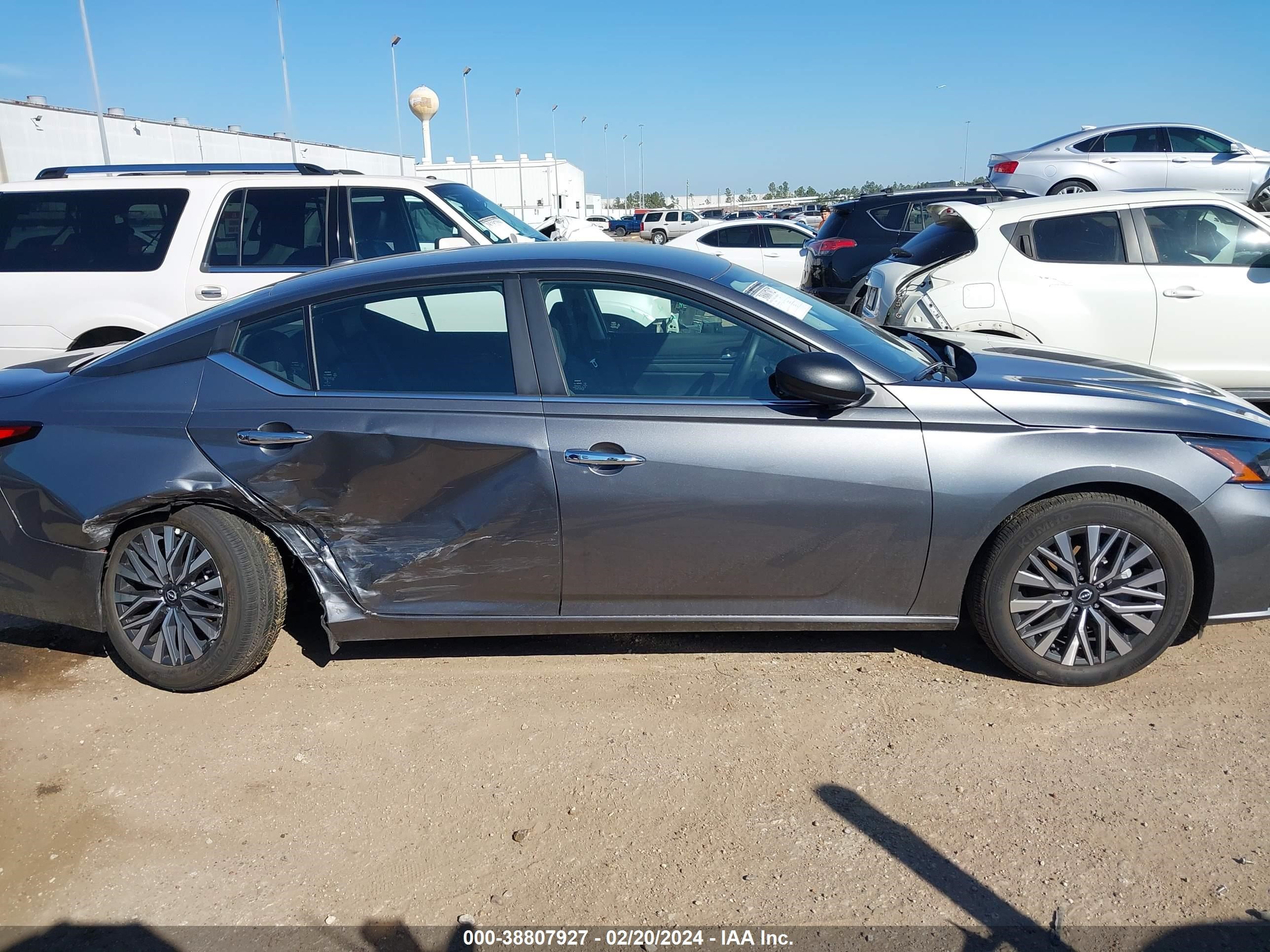 Photo 12 VIN: 1N4BL4DV2RN352239 - NISSAN ALTIMA 