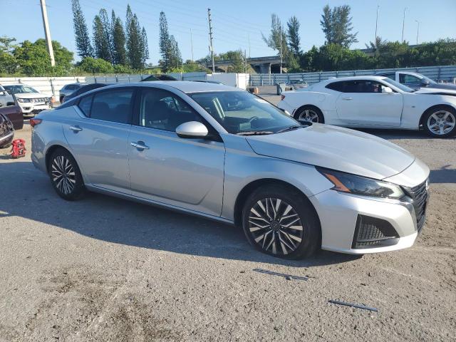 Photo 3 VIN: 1N4BL4DV3PN351274 - NISSAN ALTIMA 