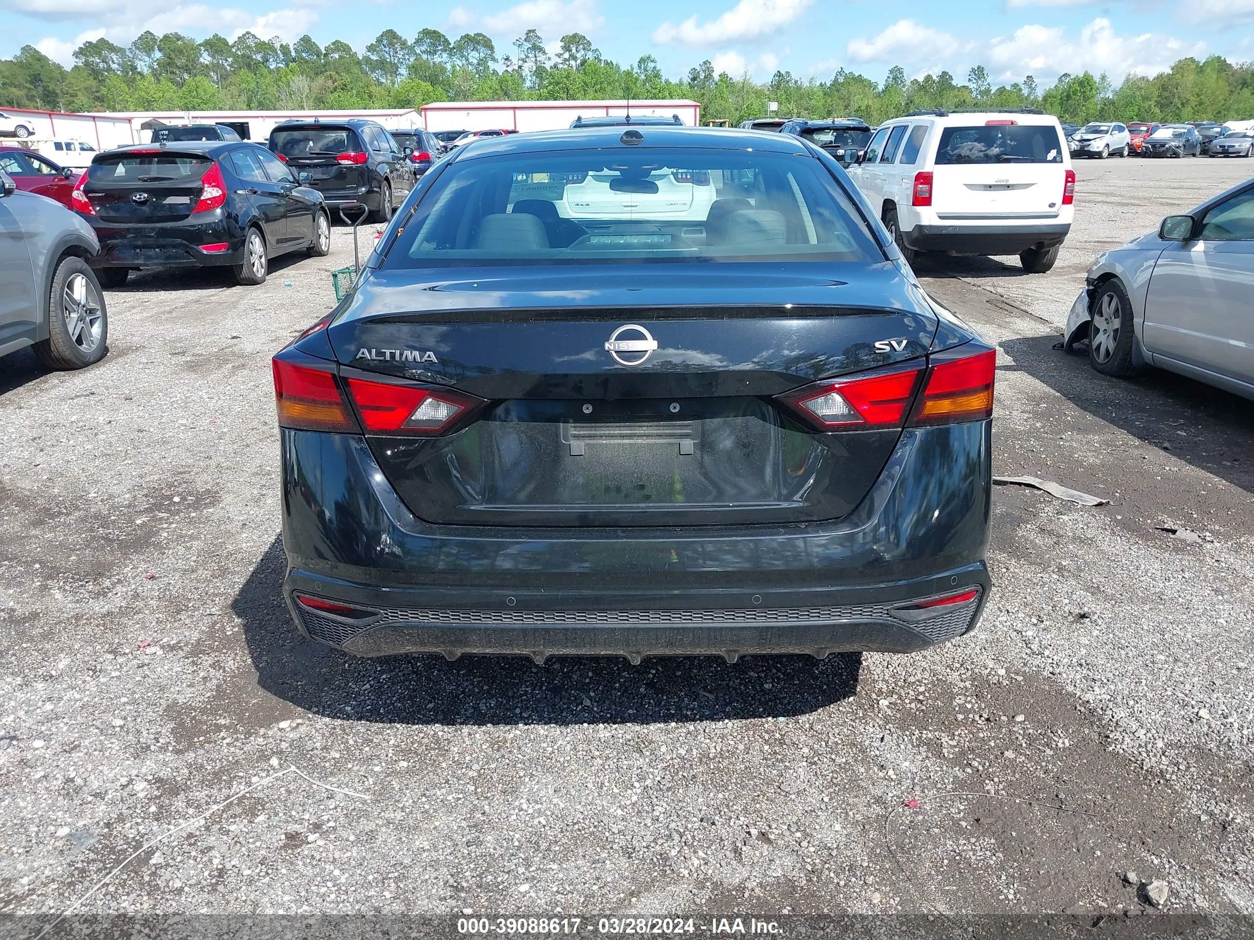 Photo 15 VIN: 1N4BL4DV4PN312340 - NISSAN ALTIMA 