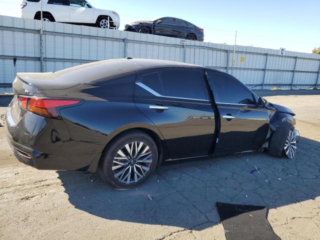 Photo 2 VIN: 1N4BL4DV4PN317764 - NISSAN ALTIMA SV 