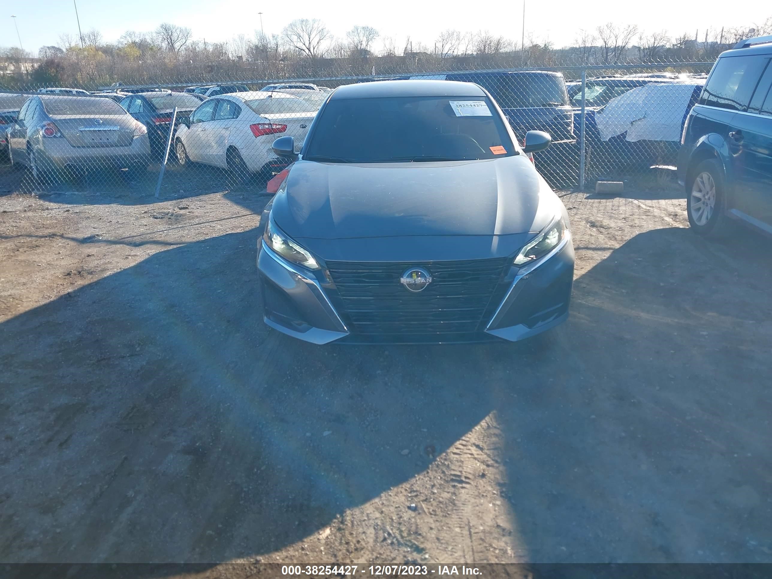 Photo 11 VIN: 1N4BL4DV4PN354006 - NISSAN ALTIMA 