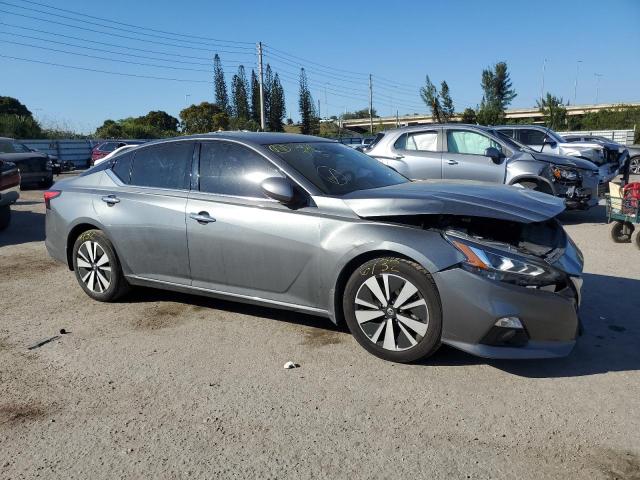 Photo 3 VIN: 1N4BL4DV5KC104715 - NISSAN ALTIMA SV 