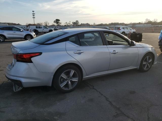 Photo 2 VIN: 1N4BL4DV5NN339608 - NISSAN ALTIMA SV 