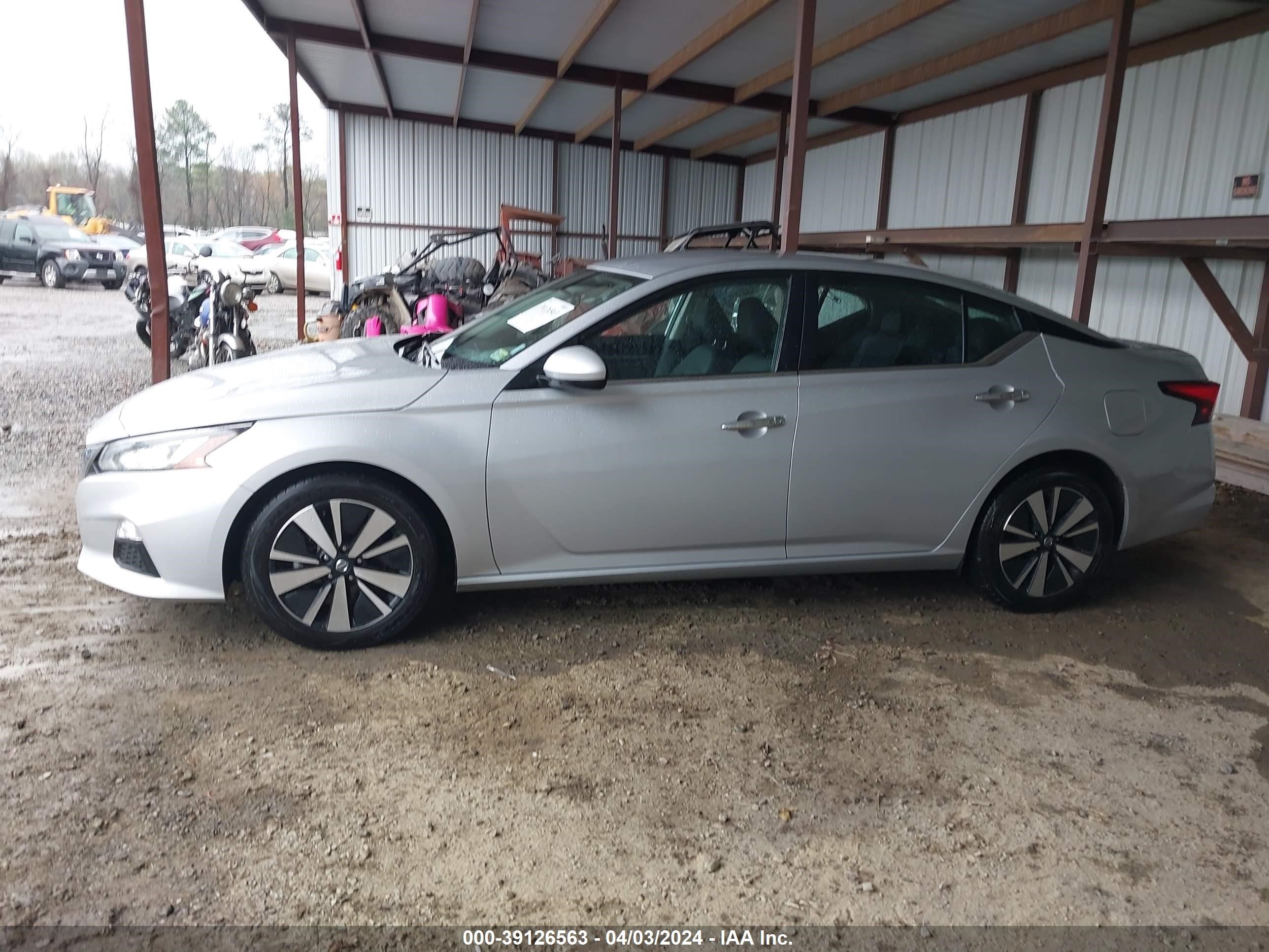 Photo 13 VIN: 1N4BL4DV6NN318752 - NISSAN ALTIMA 