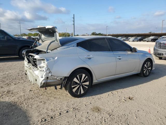 Photo 2 VIN: 1N4BL4DV6NN351752 - NISSAN ALTIMA SV 