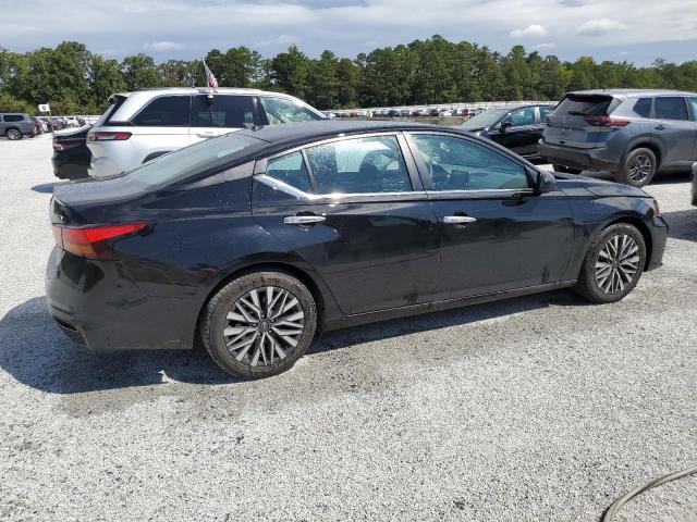 Photo 2 VIN: 1N4BL4DV6PN369509 - NISSAN ALTIMA SV 