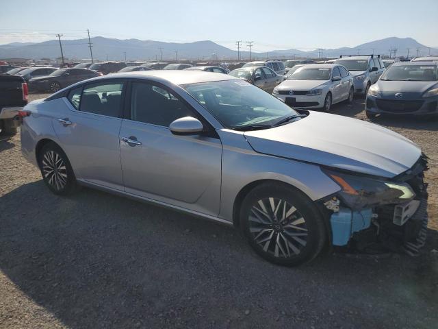 Photo 3 VIN: 1N4BL4DV6PN374502 - NISSAN ALTIMA SV 