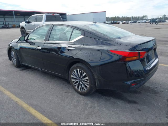 Photo 2 VIN: 1N4BL4DV6PN404825 - NISSAN ALTIMA 