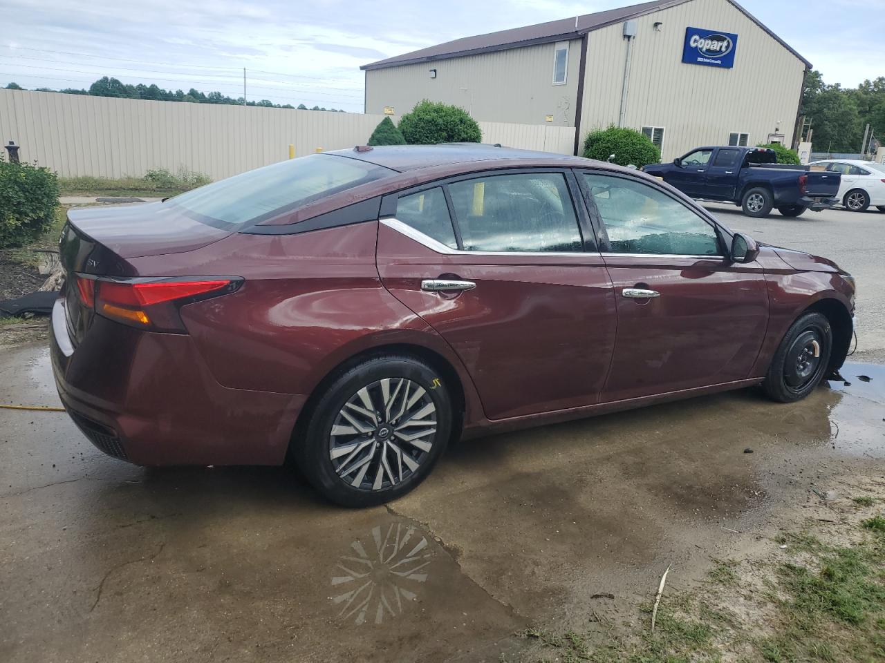 Photo 2 VIN: 1N4BL4DV7PN317158 - NISSAN ALTIMA 