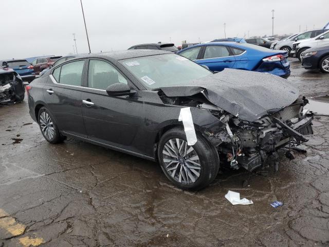 Photo 3 VIN: 1N4BL4DV7PN369275 - NISSAN ALTIMA SV 