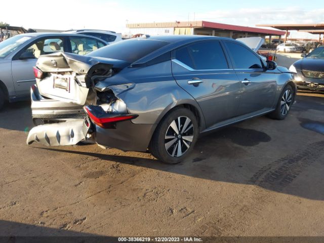 Photo 3 VIN: 1N4BL4DV8MN316953 - NISSAN ALTIMA 