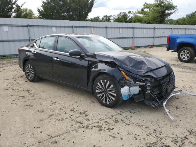 Photo 3 VIN: 1N4BL4DV8PN329643 - NISSAN ALTIMA SV 