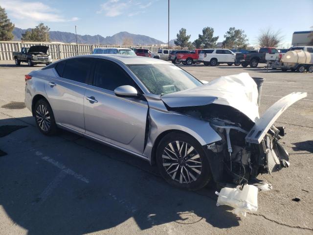 Photo 3 VIN: 1N4BL4DV8PN406527 - NISSAN ALTIMA 