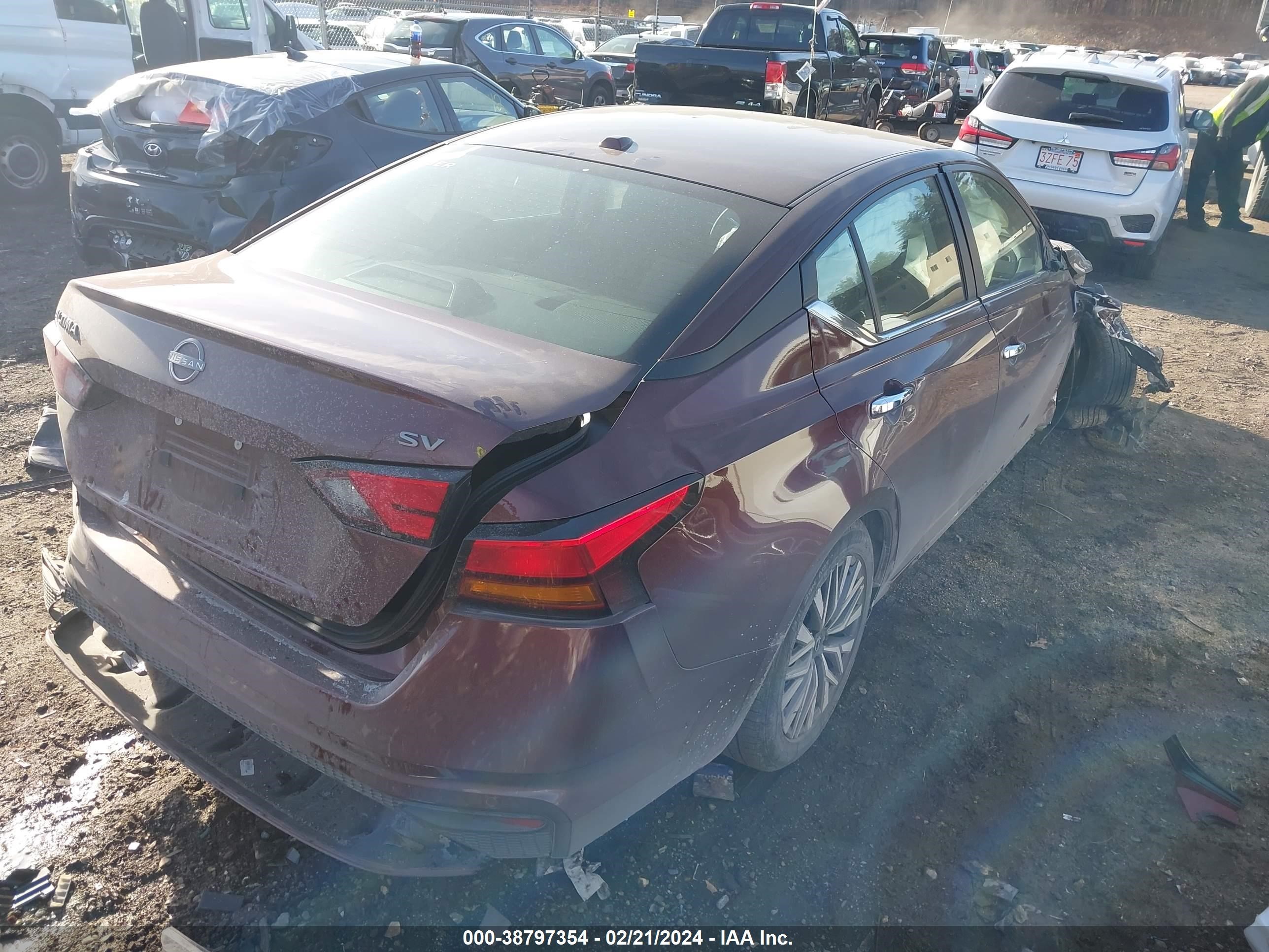 Photo 3 VIN: 1N4BL4DV8RN321593 - NISSAN ALTIMA 