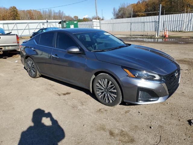 Photo 3 VIN: 1N4BL4DVXPN421692 - NISSAN ALTIMA SV 