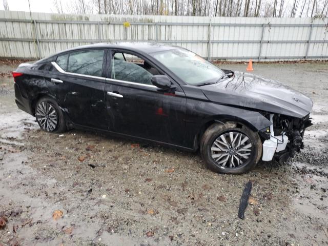 Photo 3 VIN: 1N4BL4DW6PN396170 - NISSAN ALTIMA SV 