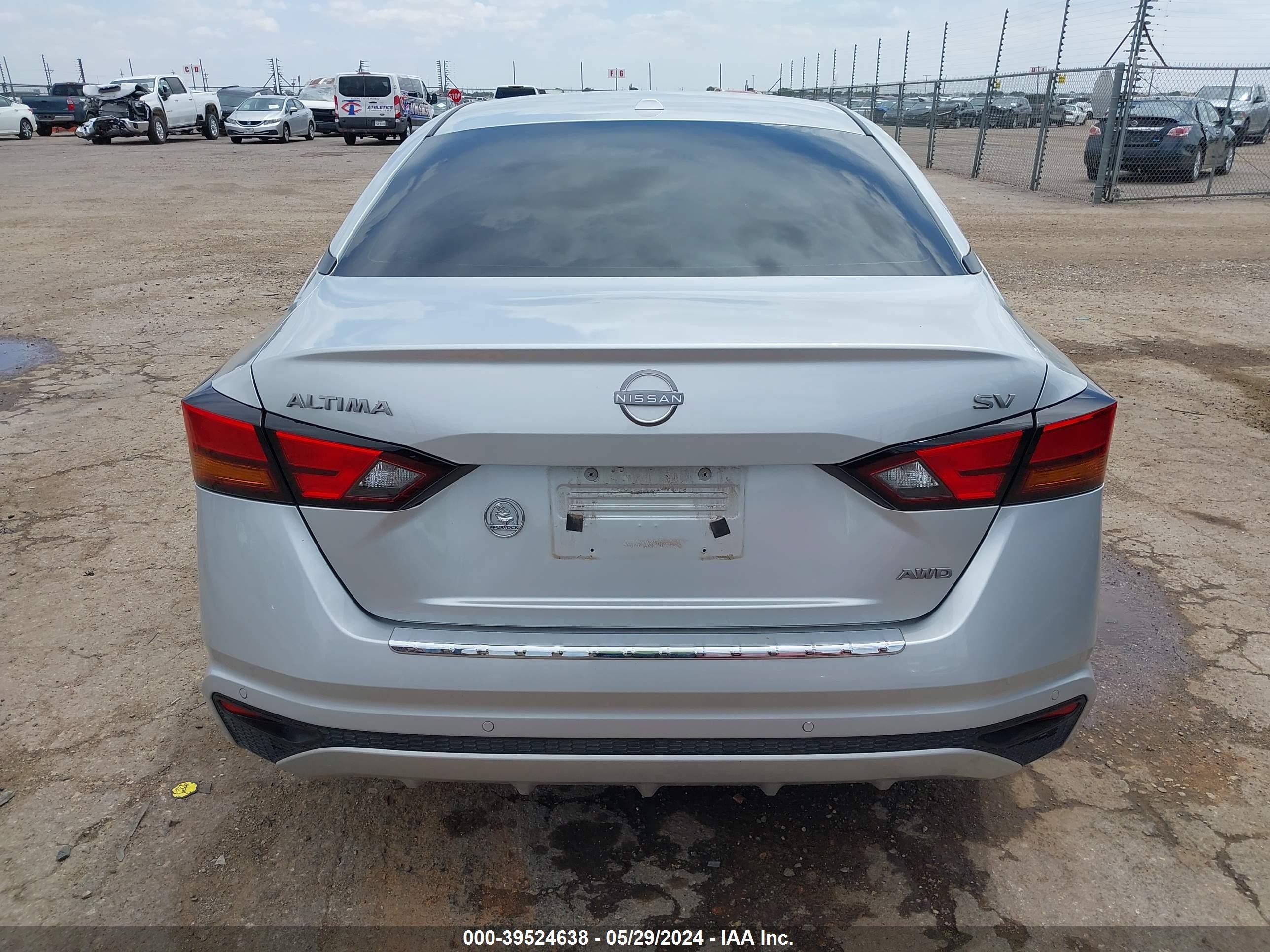 Photo 15 VIN: 1N4BL4DW8PN402485 - NISSAN ALTIMA 