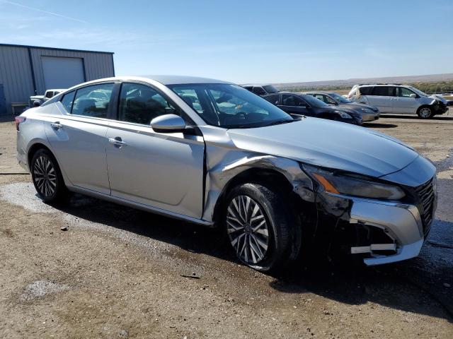 Photo 3 VIN: 1N4BL4DW9PN317607 - NISSAN ALTIMA SV 