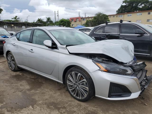 Photo 3 VIN: 1N4BL4EV0PN351375 - NISSAN ALTIMA SL 