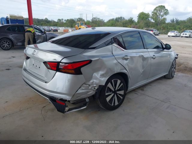 Photo 3 VIN: 1N4BL4EV1KC154784 - NISSAN ALTIMA 