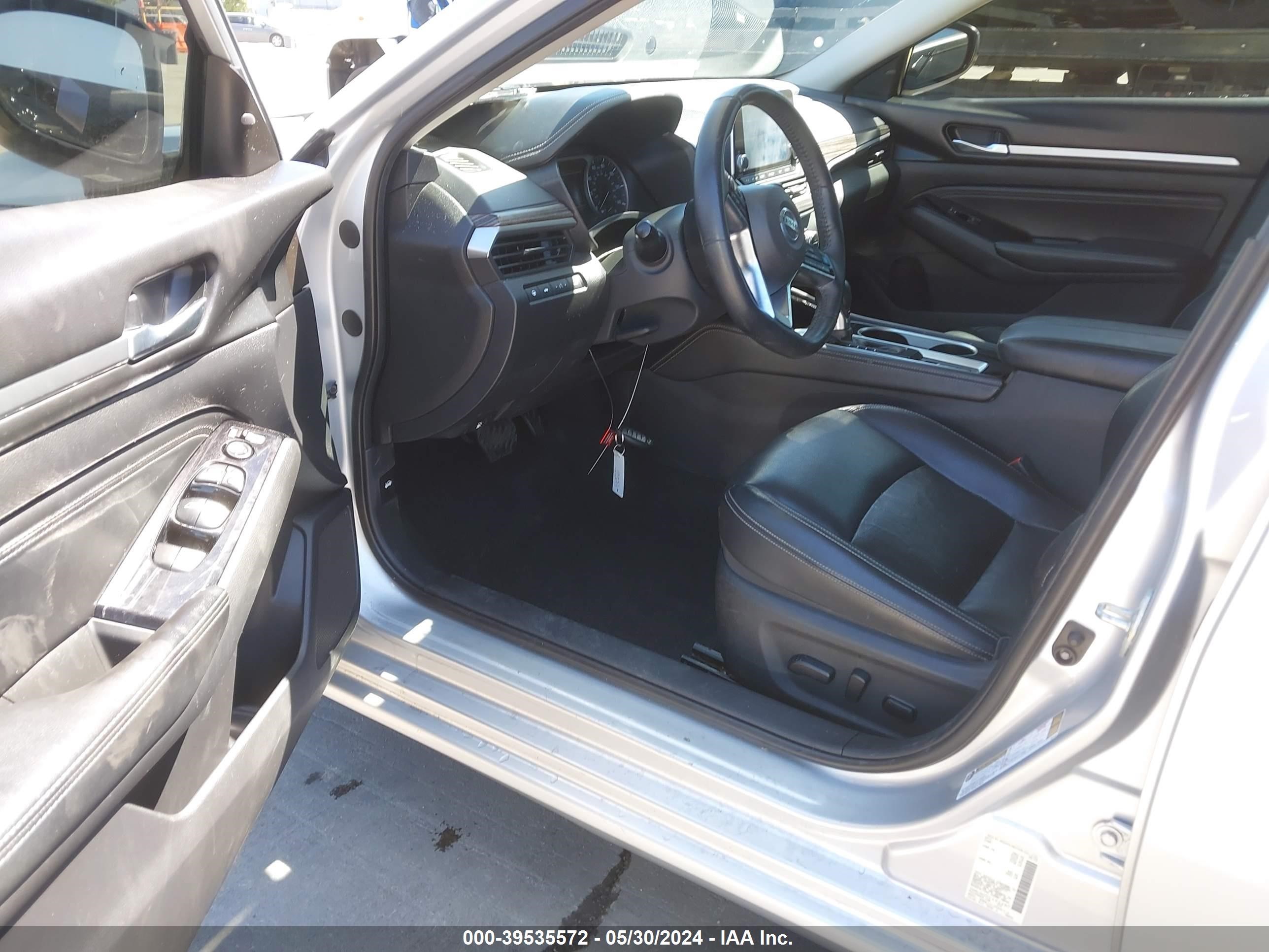 Photo 4 VIN: 1N4BL4EV2LC151197 - NISSAN ALTIMA 