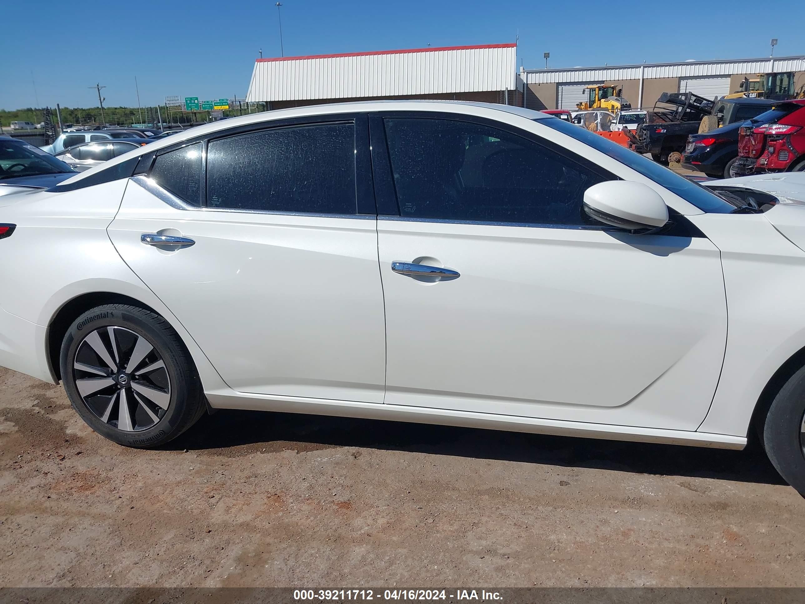 Photo 12 VIN: 1N4BL4EV3LC205171 - NISSAN ALTIMA 