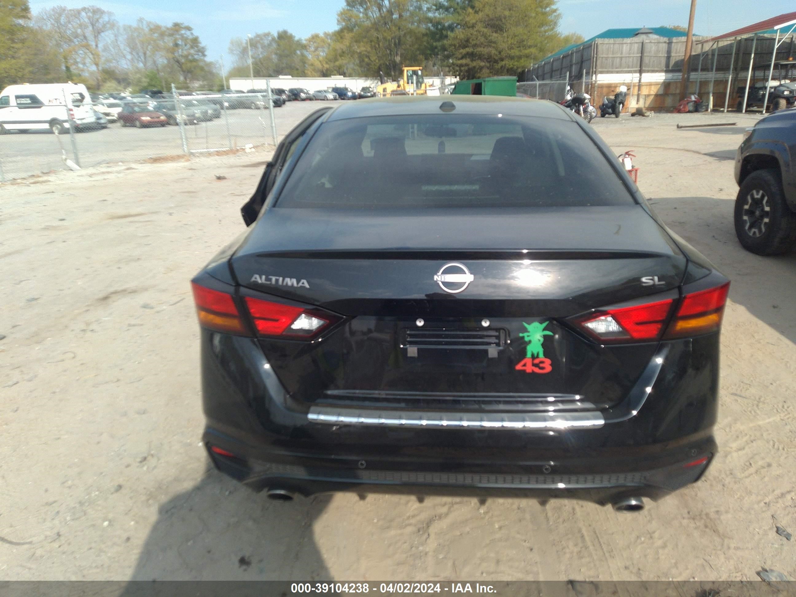 Photo 15 VIN: 1N4BL4EV3PN424870 - NISSAN ALTIMA 