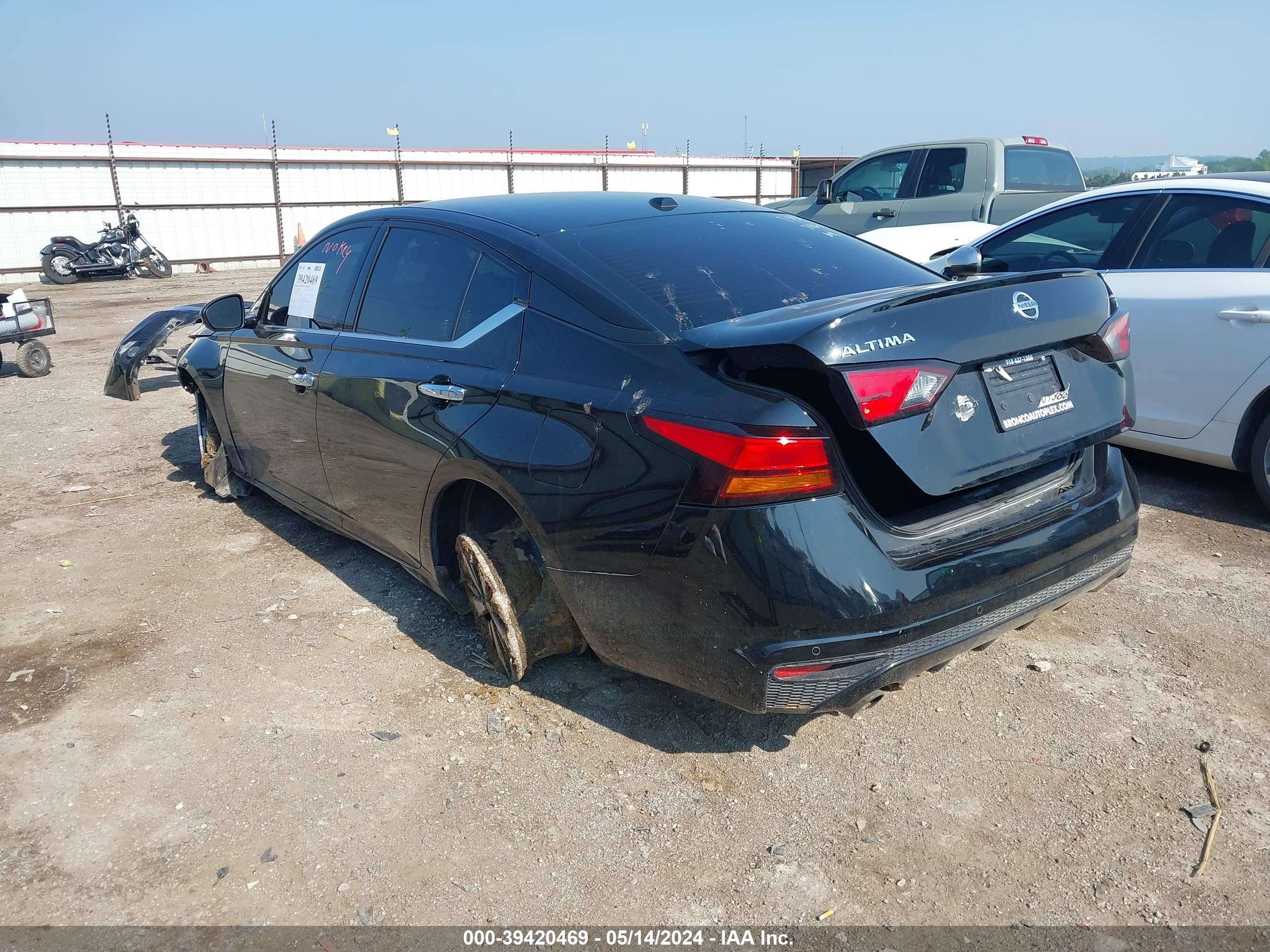 Photo 2 VIN: 1N4BL4EV8KC236270 - NISSAN ALTIMA 