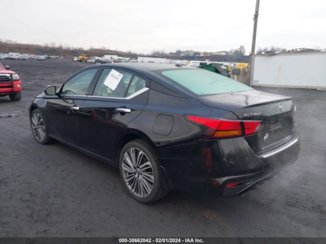 Photo 2 VIN: 1N4BL4EW6PN399973 - NISSAN ALTIMA 