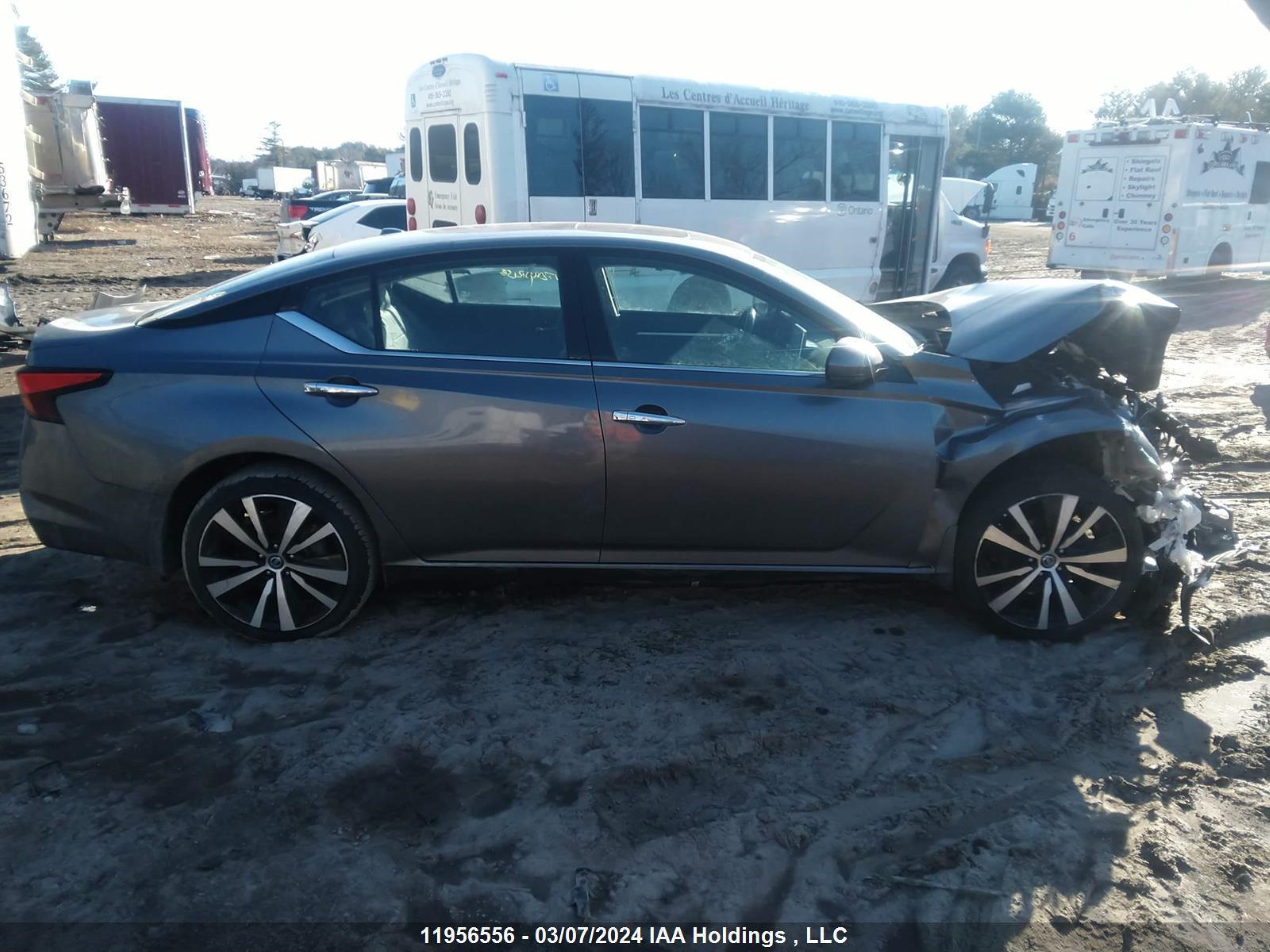 Photo 12 VIN: 1N4BL4FW4NN318755 - NISSAN ALTIMA 