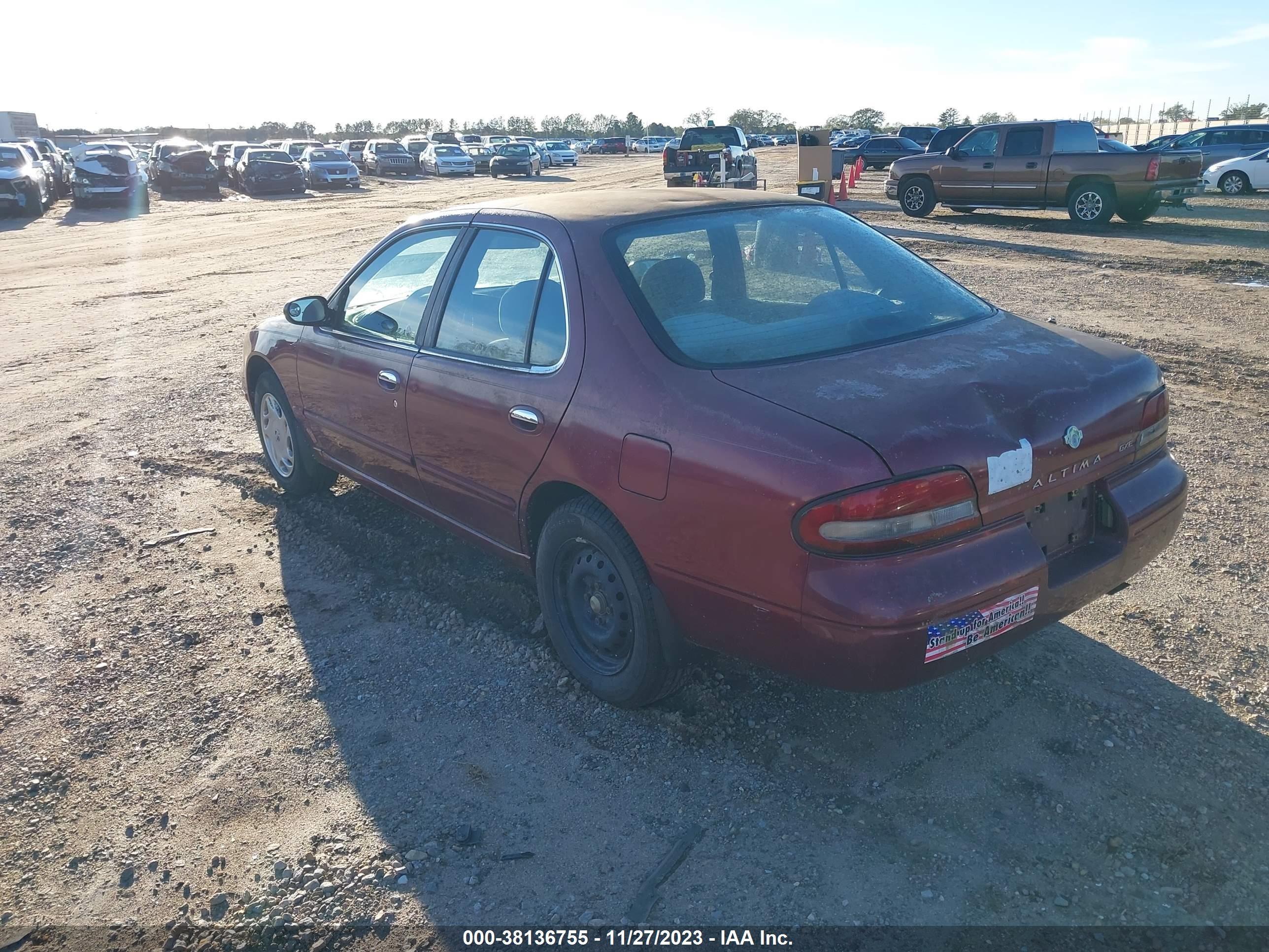 Photo 2 VIN: 1N4BU31D6TC141440 - NISSAN ALTIMA 